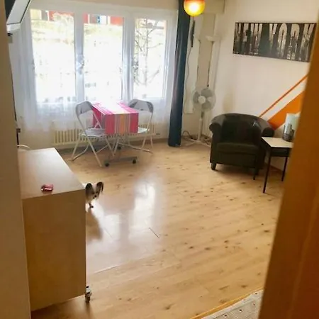 24 Studio Modern, Proche De Lac, Commerces, Centre